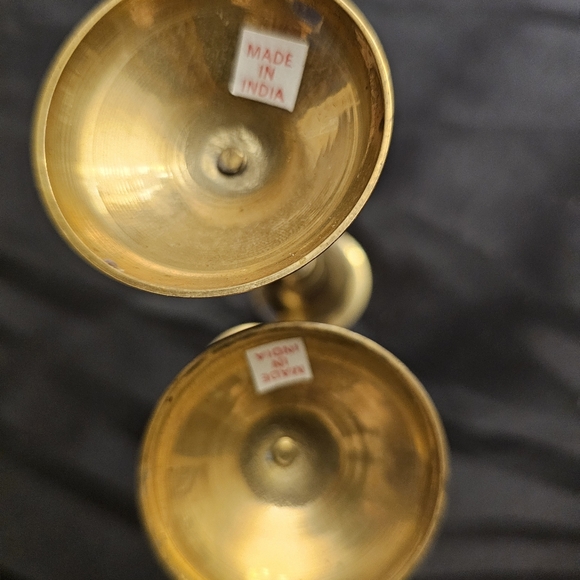 2/50$ Vintage Candle Holders - Picture 2 of 3